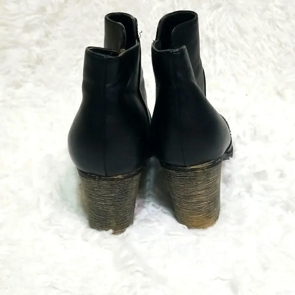 BAMBOO Black Ankle Booties size 9